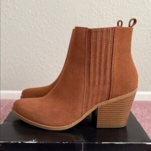 Forever 21 Brown Ankle Booties